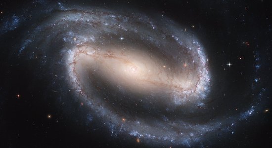 Lg galaxy barred spiral galaxy eridanus constellation starry sky 87650