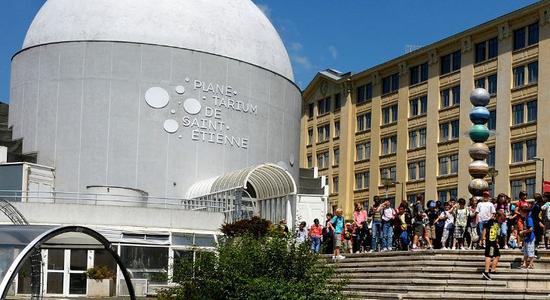 Lg planetarium